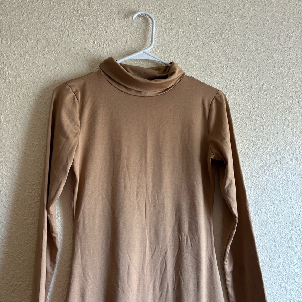 Chic Long Sleeve Tan Bodycon Dress - Picture 2 of 3